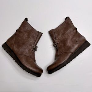 Clarks Narrative Minx Judy Faux Fur Lining Lace Up Leather Boots
